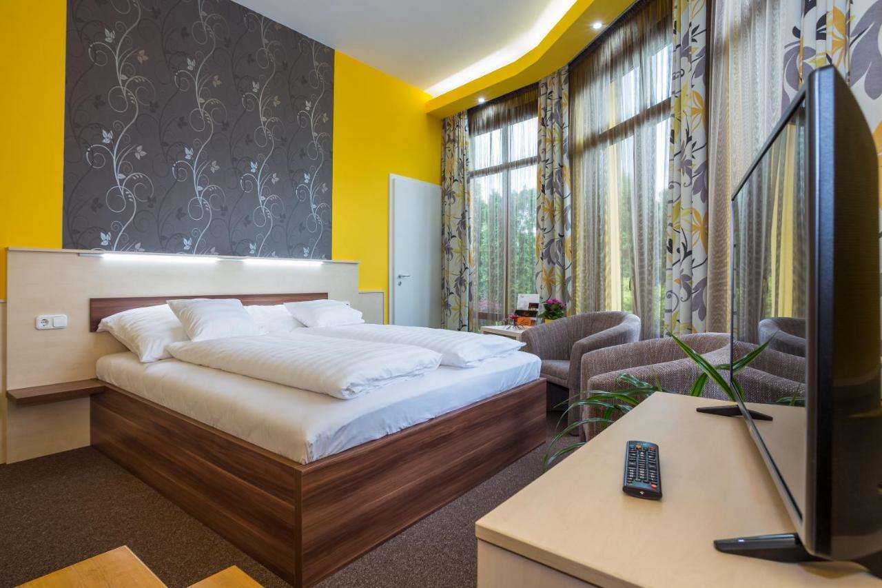 Hotel Mayer Alsooers Exterior foto